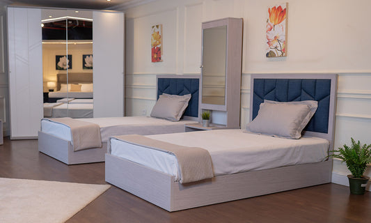 Uno Bedroom